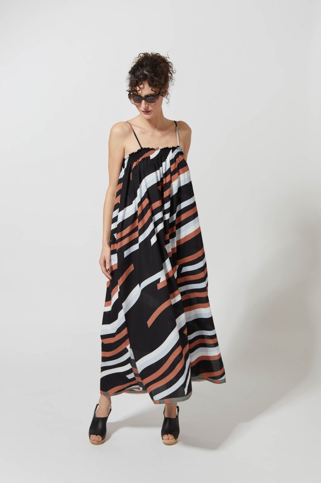 ROBE IRIS MARIN NOIR