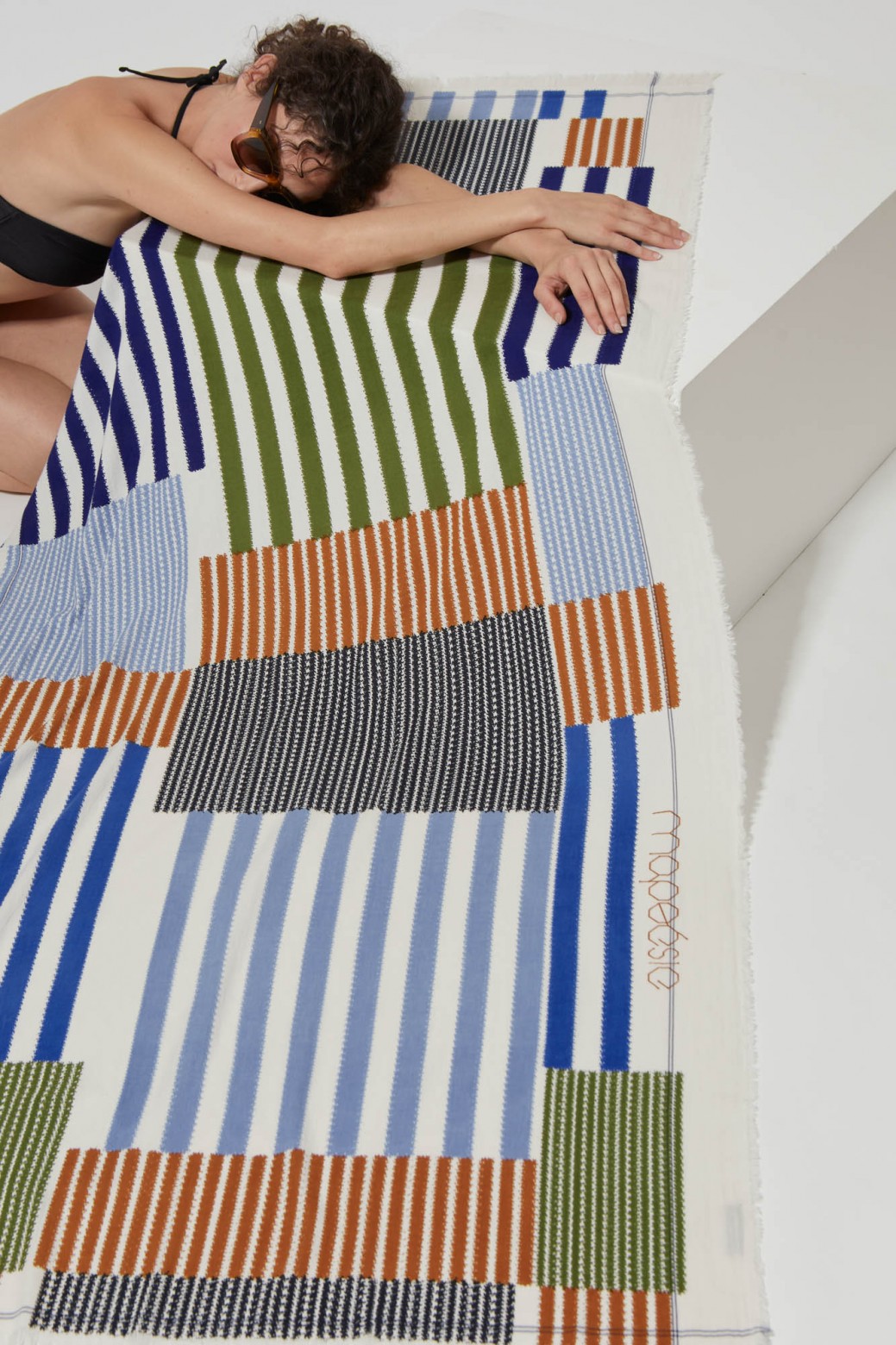FOUTA DRAPEAU BLEU FOUTA DRAPEAU BLEU
