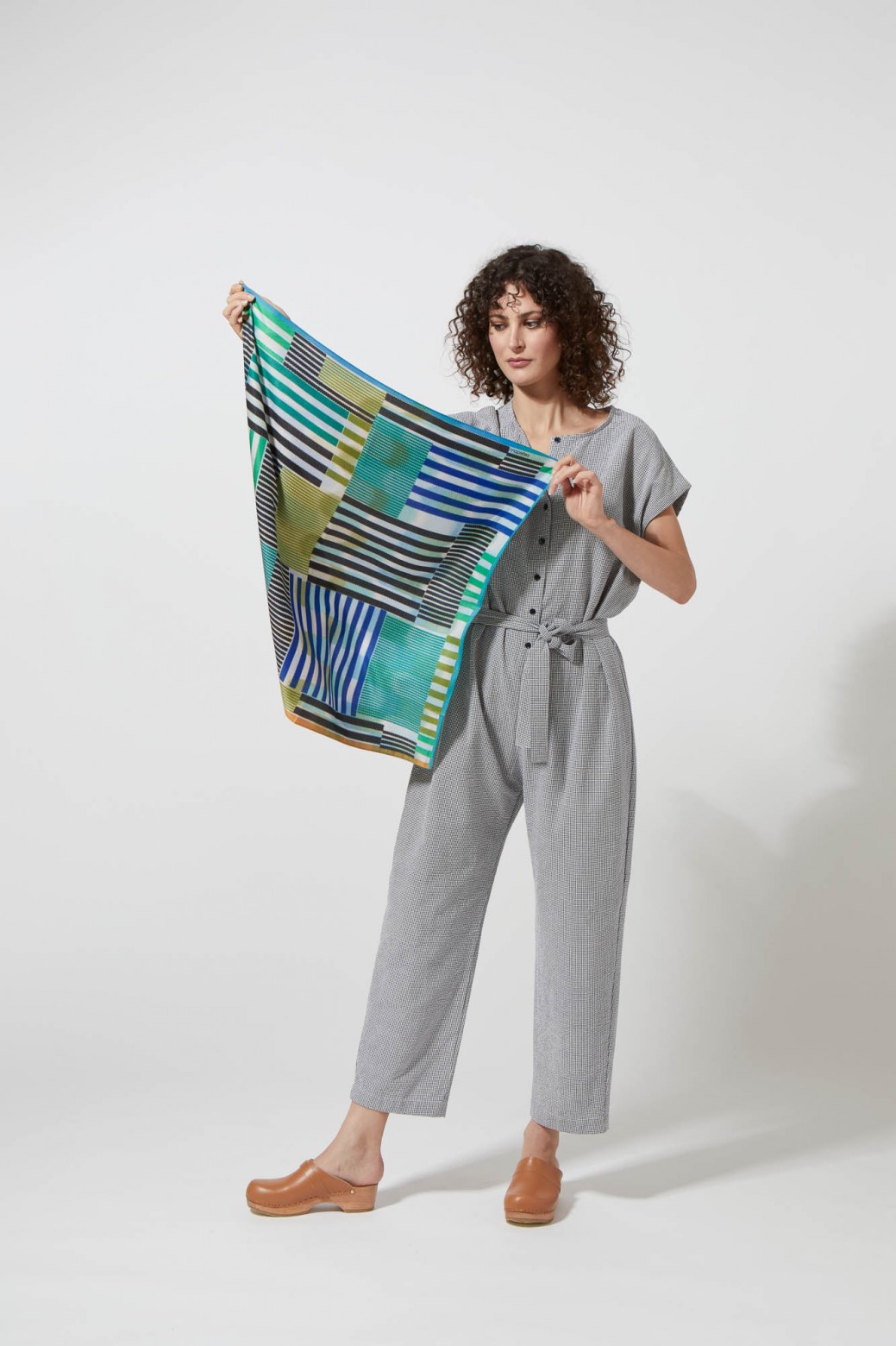 RIVAGE GREEN SCARF