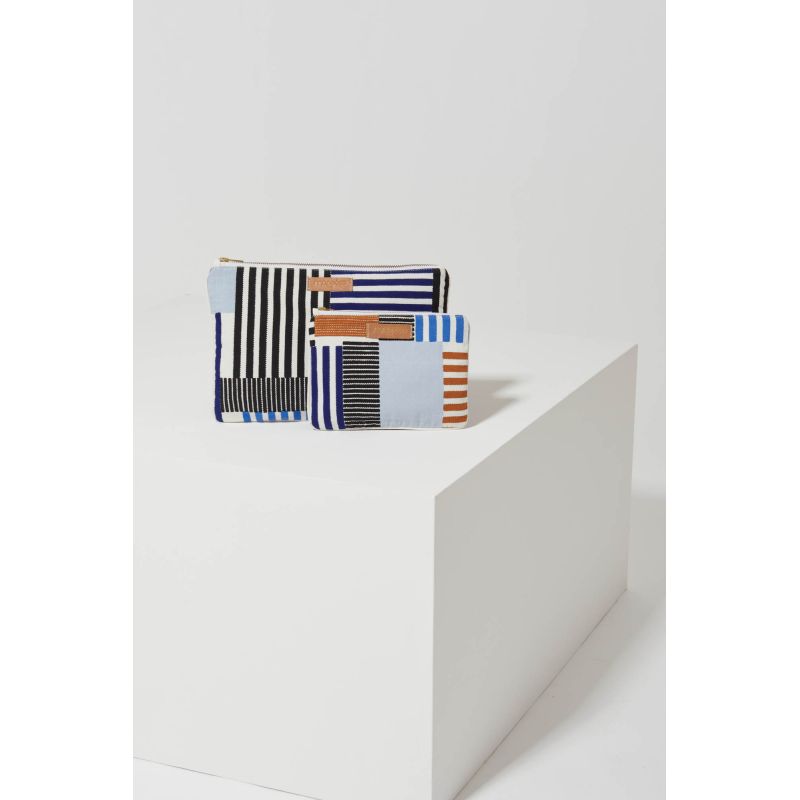 DRAPEAU BLUE POUCH S