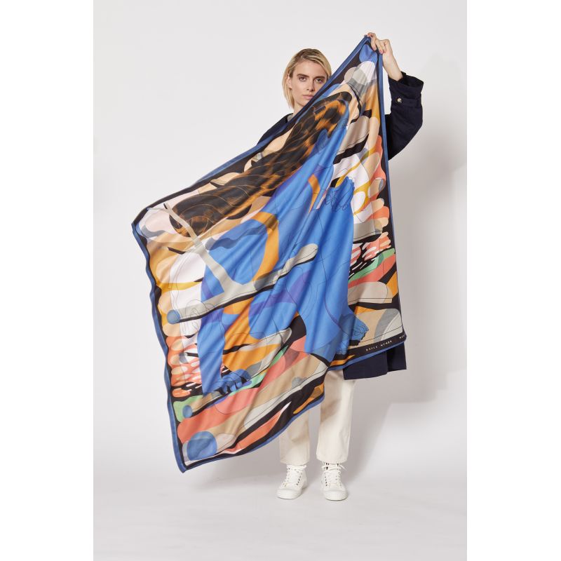 ELECTRIC CARENA'S ORCHARD SCARF