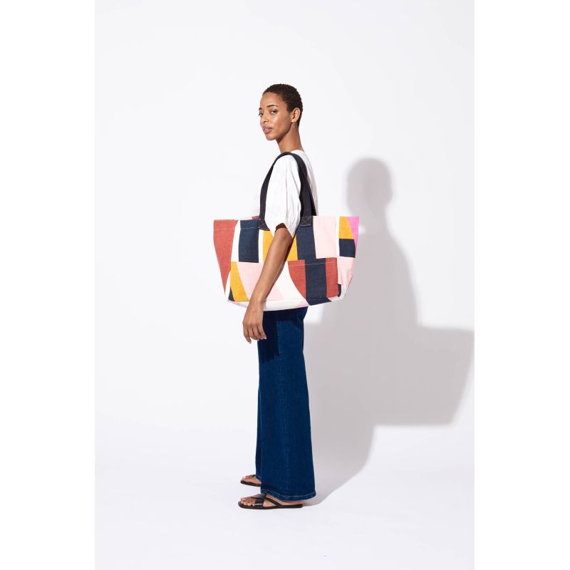 PINK SUPERSONIC L BAG