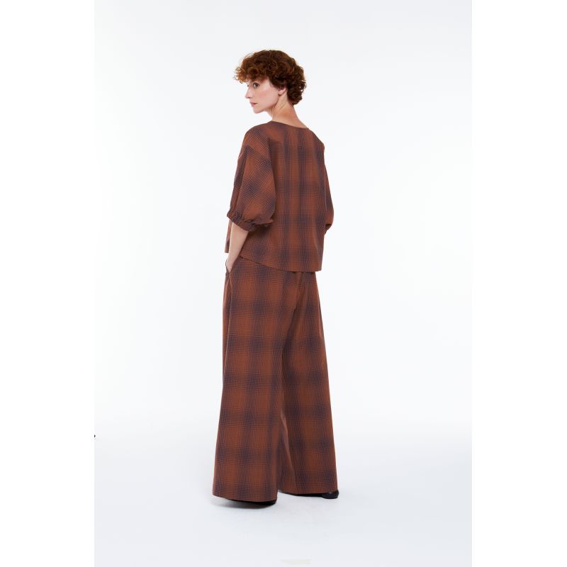 Top Nicole Orto Roux