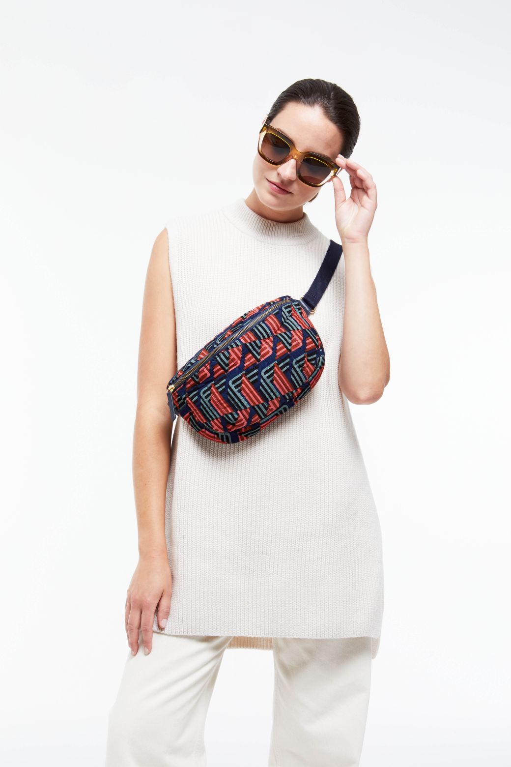 Coral Chiara Atome L Quilted Bumbag