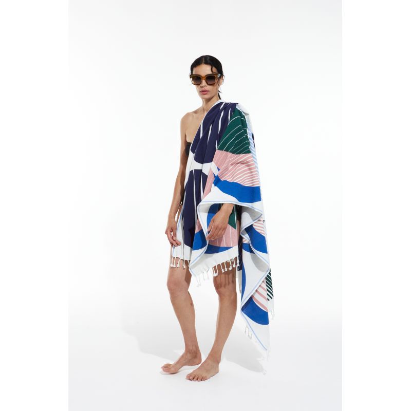 Lilas Cinetique Beach Towel