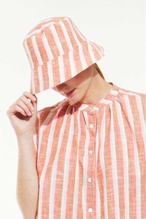 Cinnabar Nino Strate Bob Hat