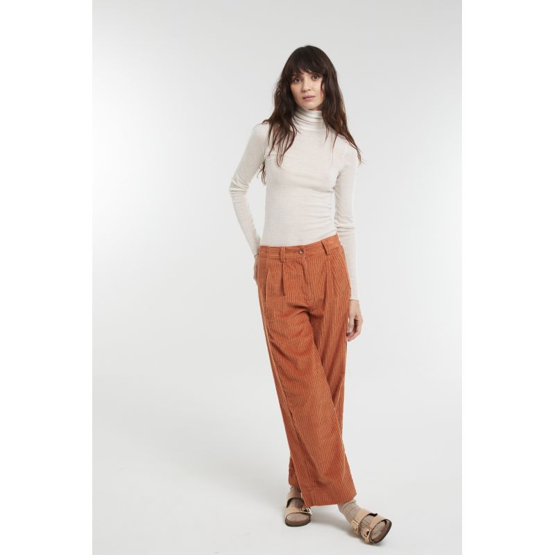 Tan Victor Lyrique Pants