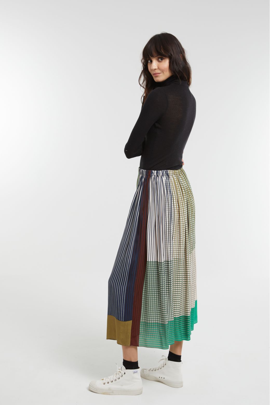 Green Romeo Vibrant Skirt