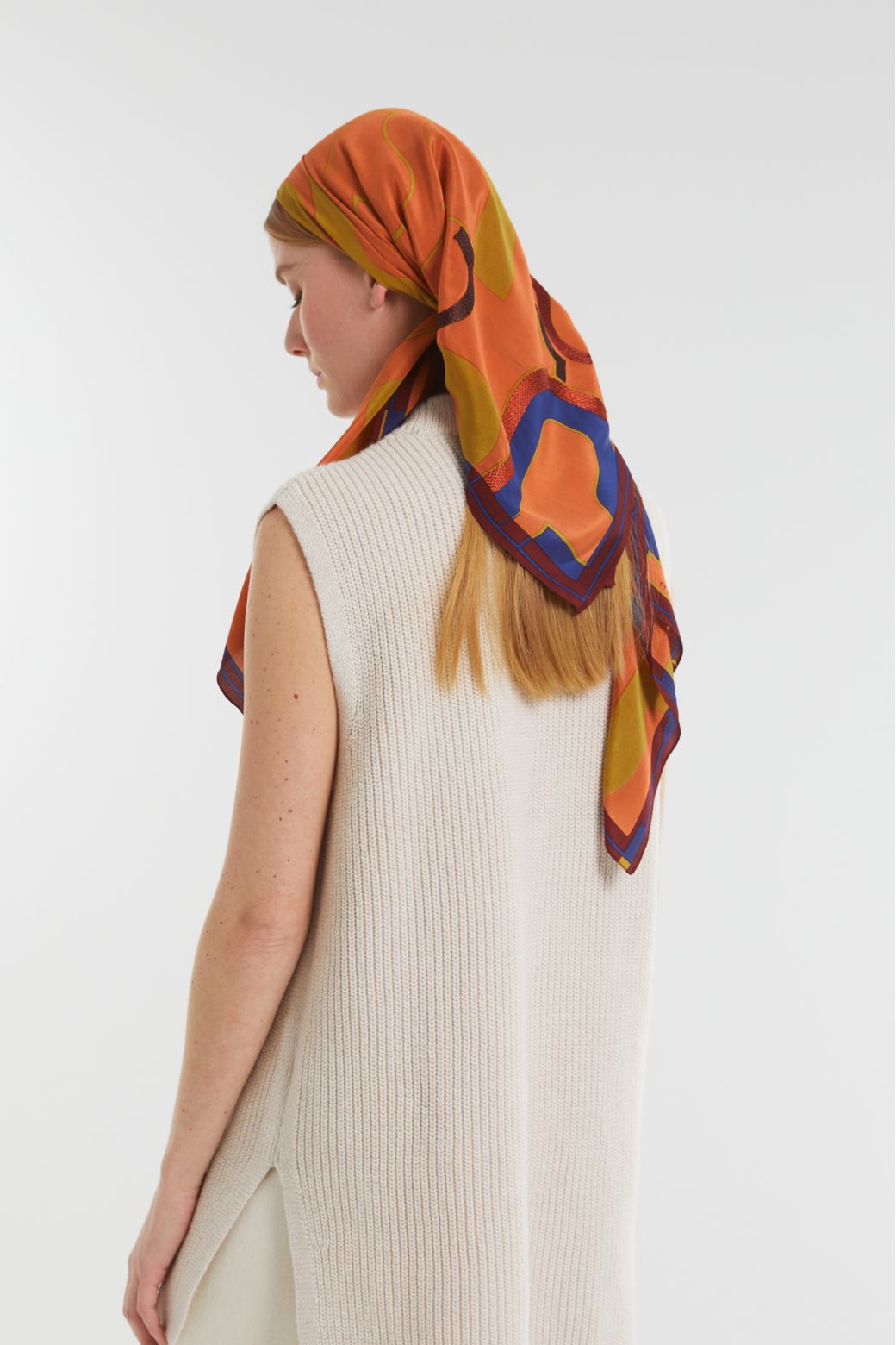 TerracottaIdole Scarf