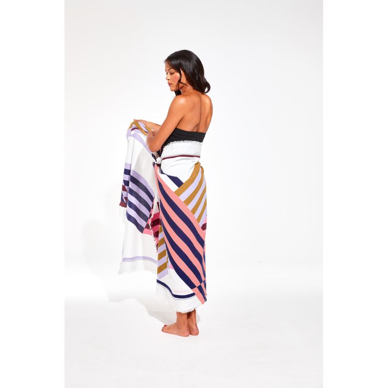 Shibuya Quartz Beach Towel