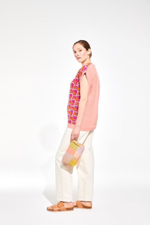 Elba Vibrant Fruity Travel Pouch