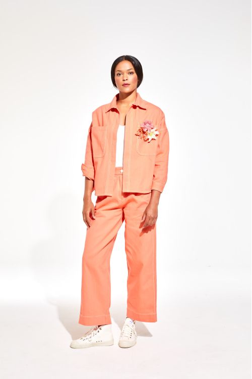 Elixir Off White Brooche