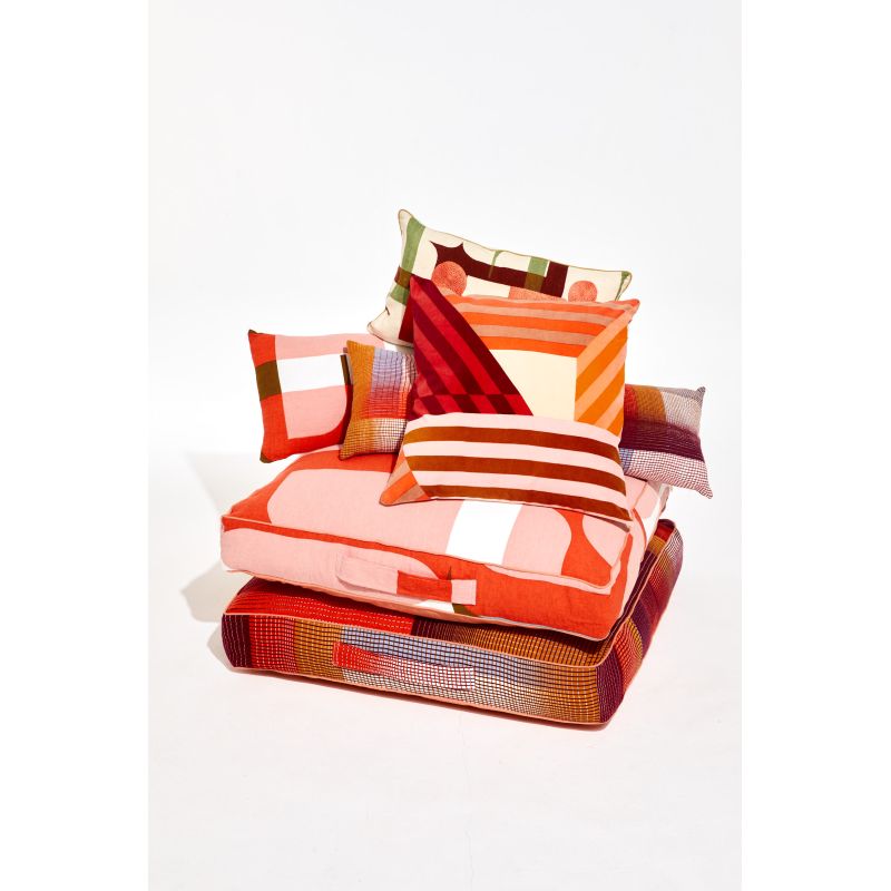 Shibuya Coral Cushion 50/50Cm