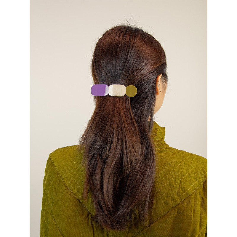 Barrette Totem en corne blonde et laque Parme