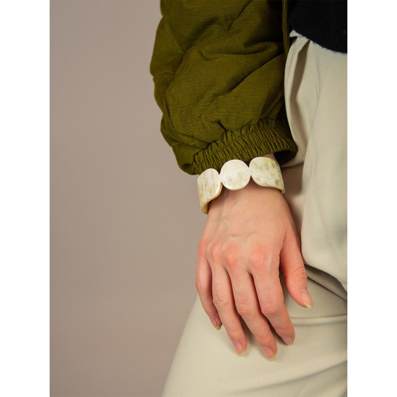 Bracelet 25 Totem en corne blonde taille S