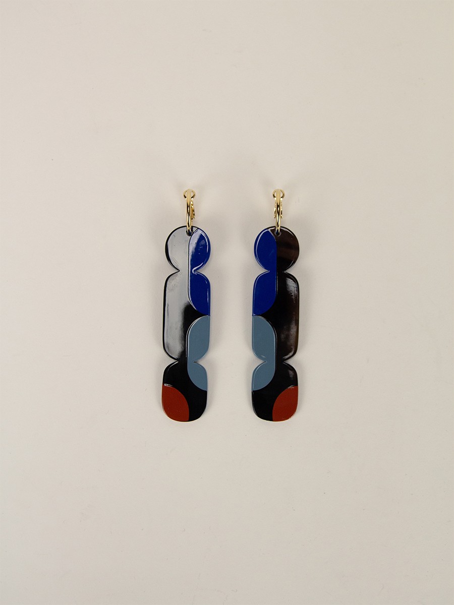 Créoles 75 Nymphe en corne noire et  laque Bleu