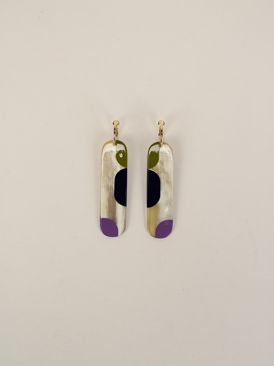 75 Nymph hoop earrings in blond horn and Parma lacquer