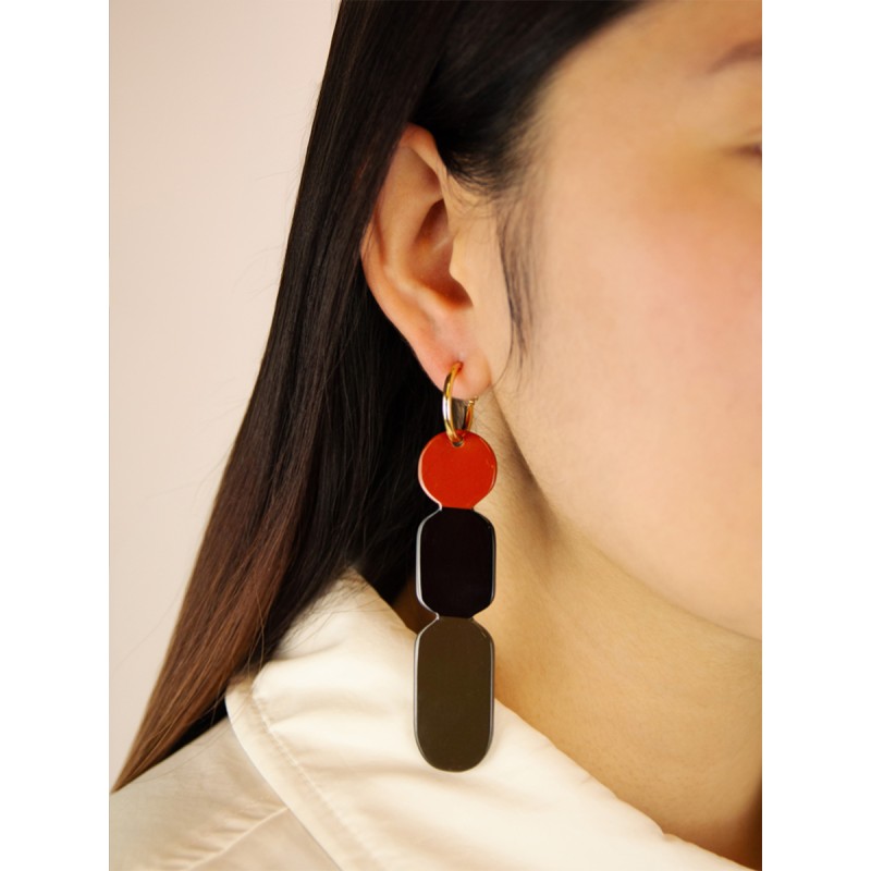 Créoles 85 Totem en corne noire et laque Kaki