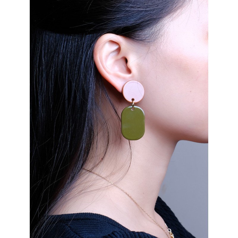 Mini Créoles clips Totem en corne noire et laque Kaki