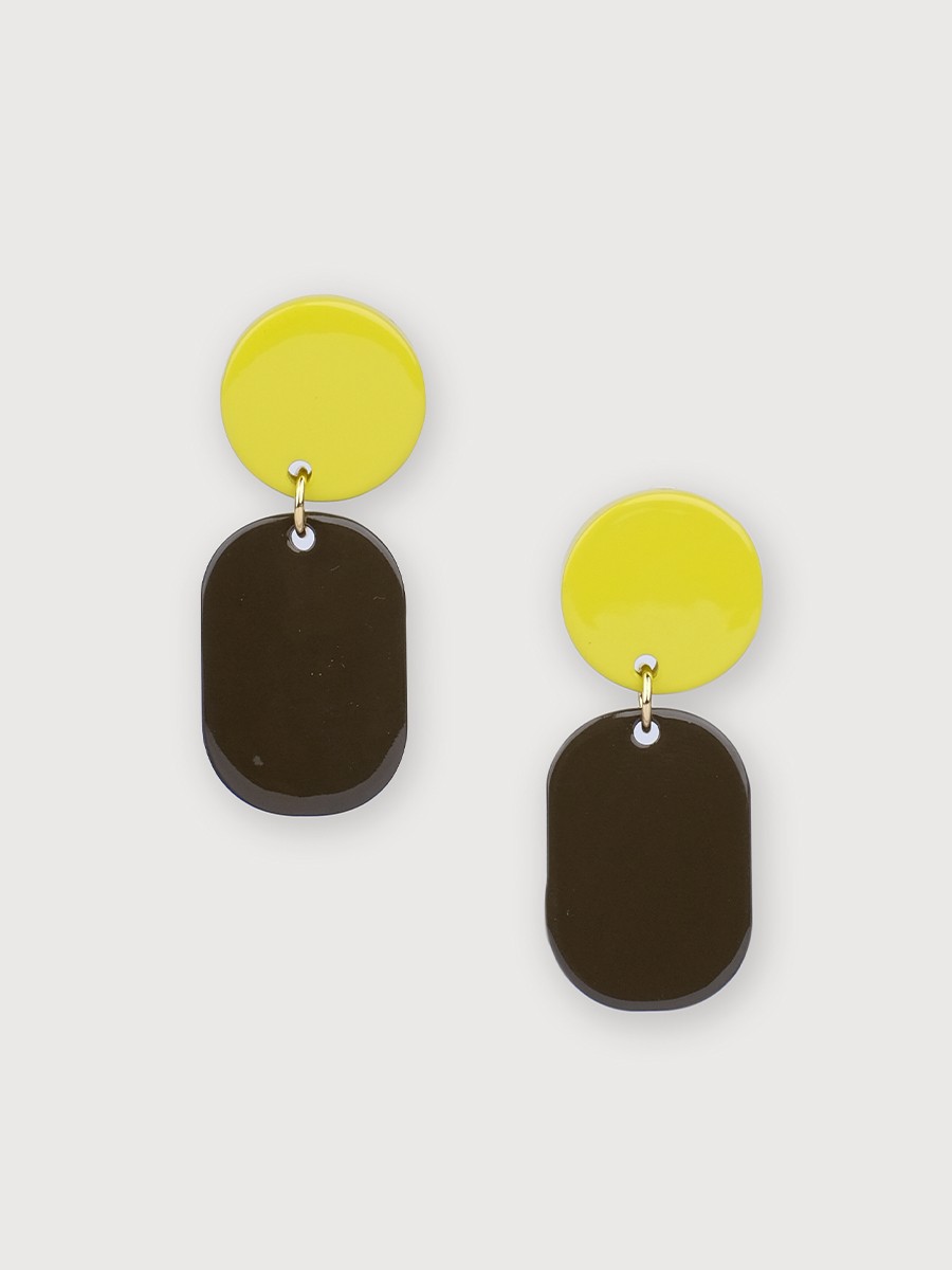 Totem mini clip earrings in blond horn and Lime lacquer