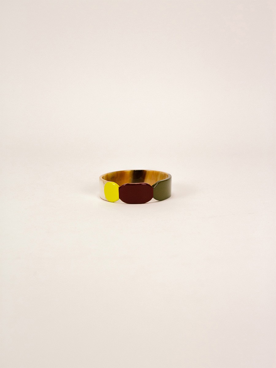 20 Totem bracelet in blond horn and Lime lacquer size S