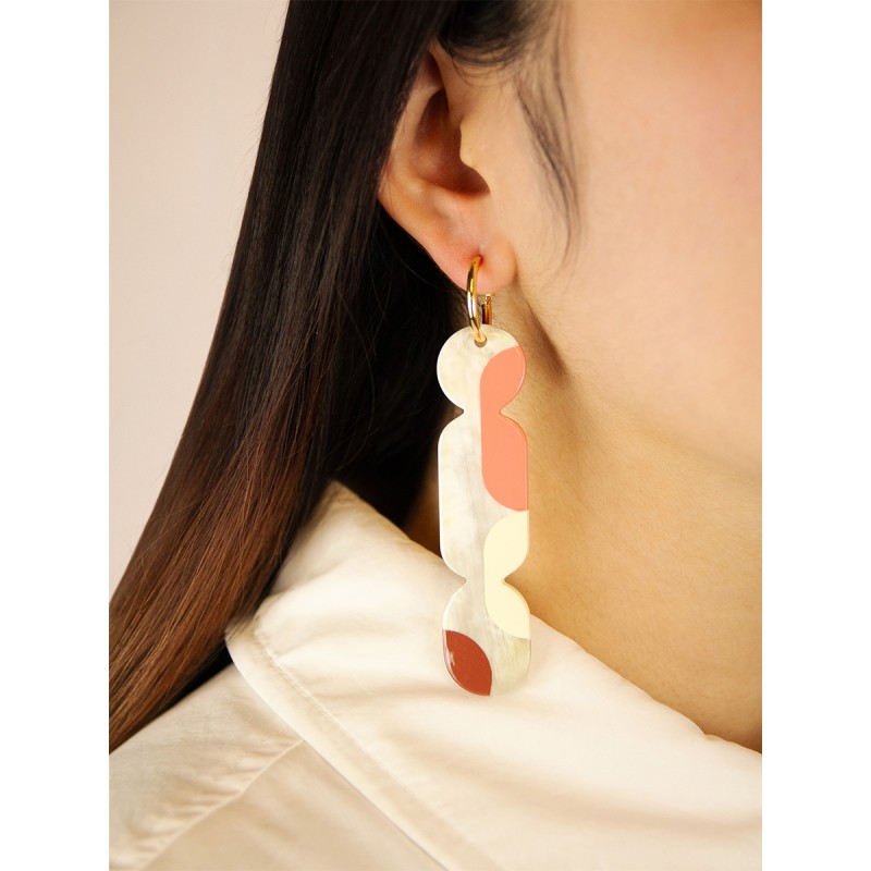 Créoles 85 Nymphe en corne blonde et laque Bordeaux