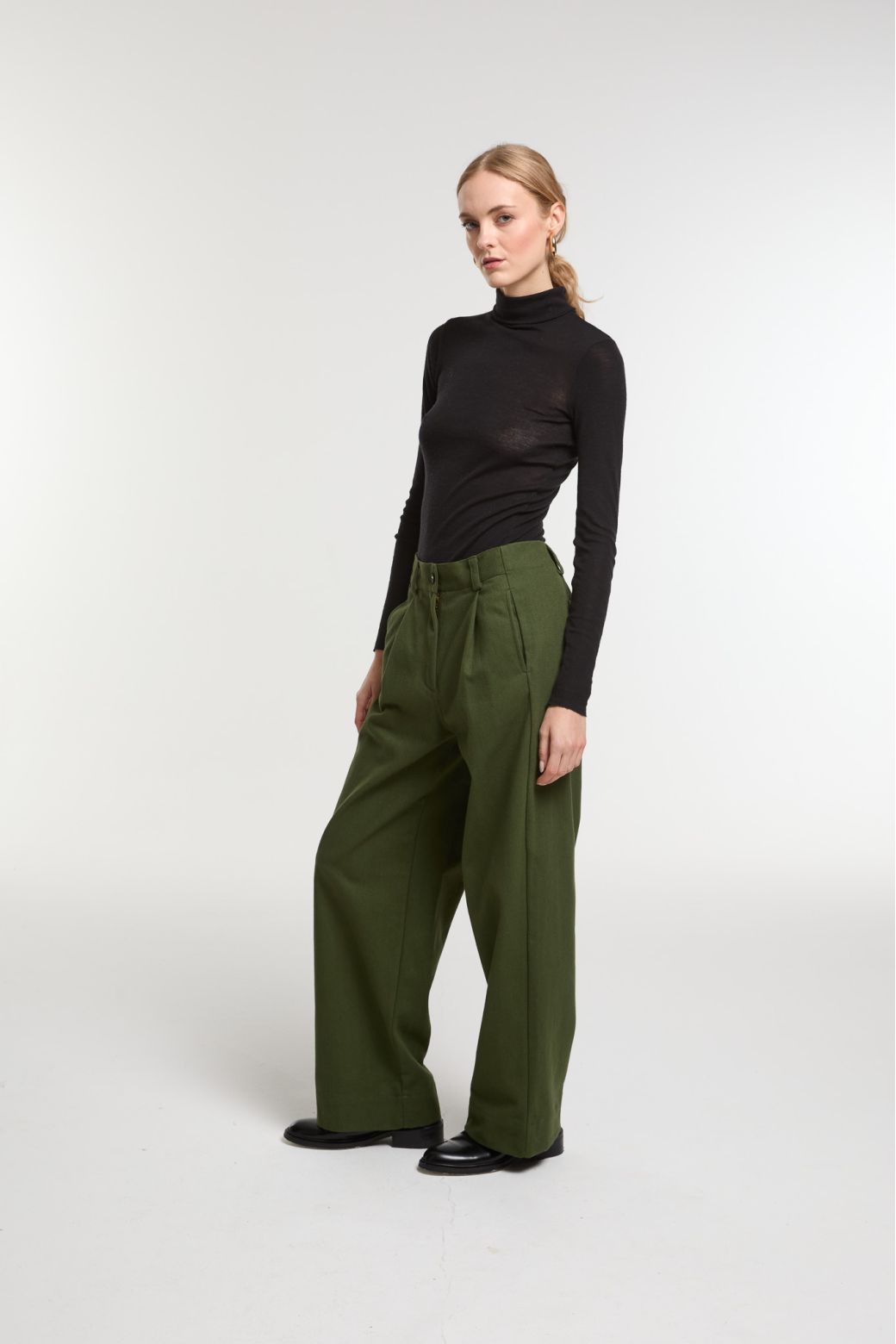 Khaki Solid VictorCosmos Pants