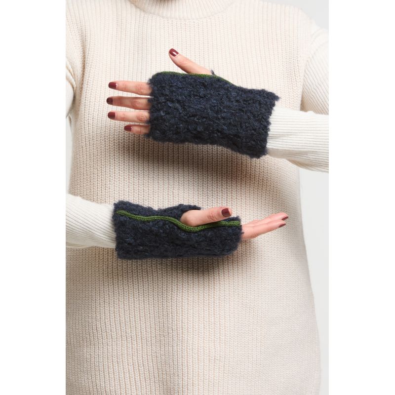 Night BlueAsta Mittens