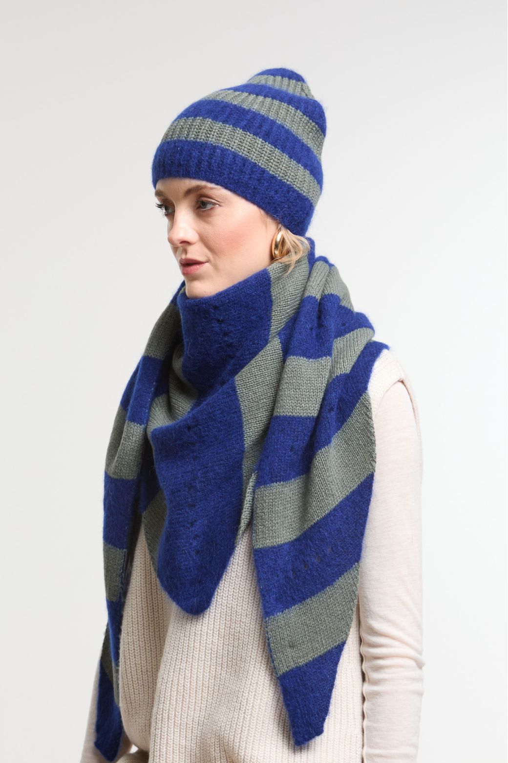 Night BlueOrla Hat