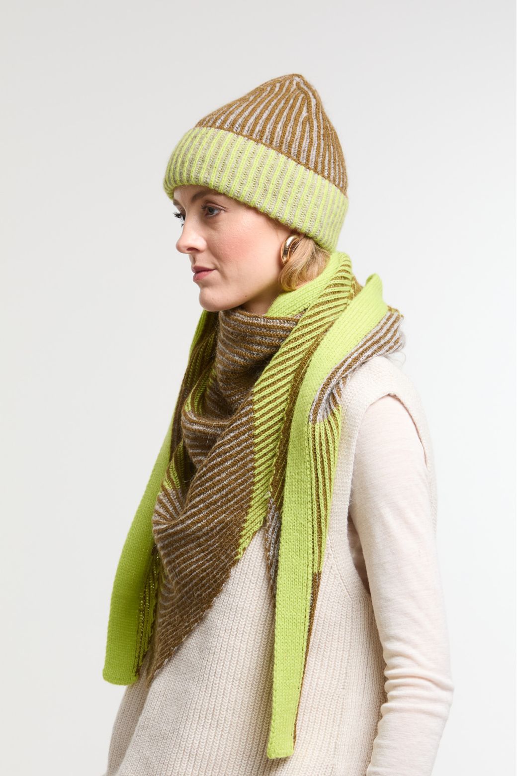 LimeOlly Hat