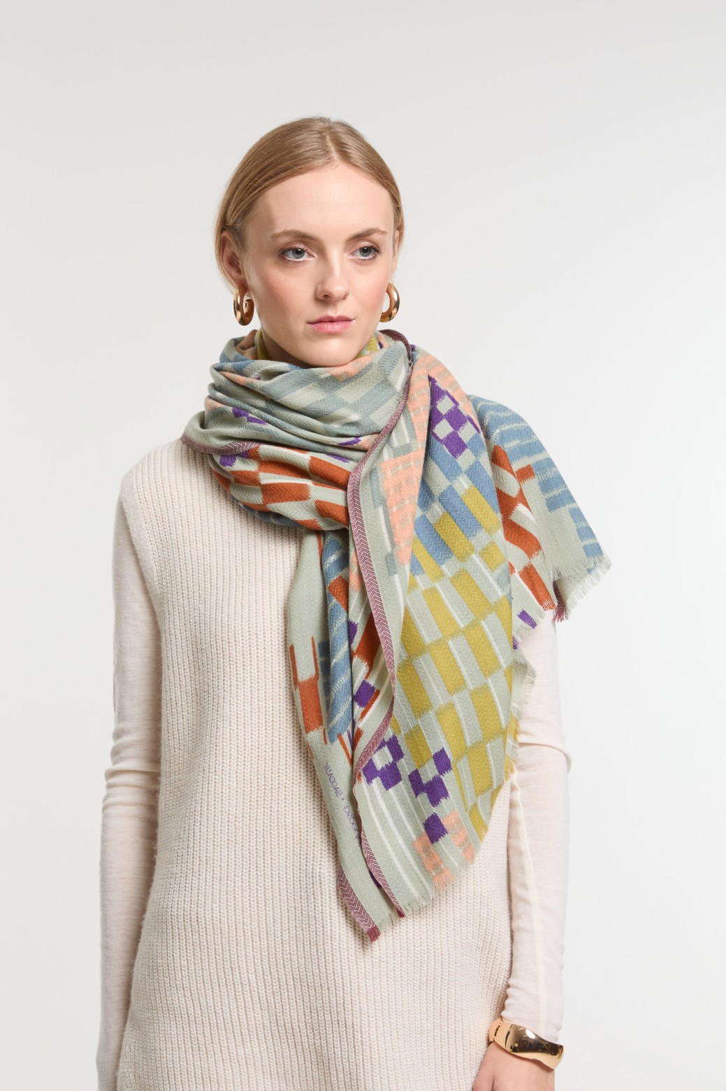 Pastel  Saccade Scarf