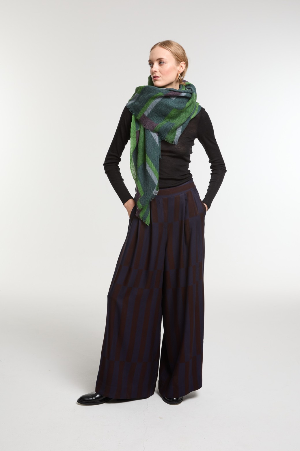 Green  Edom Scarf