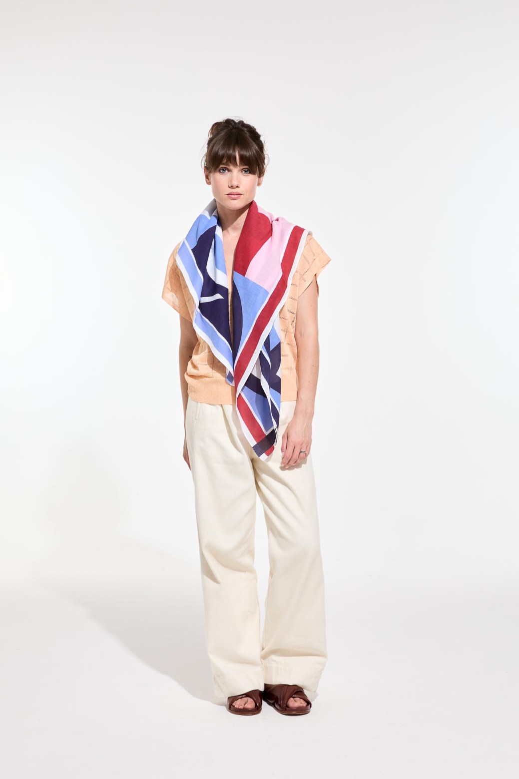 Red Blue Reve Square