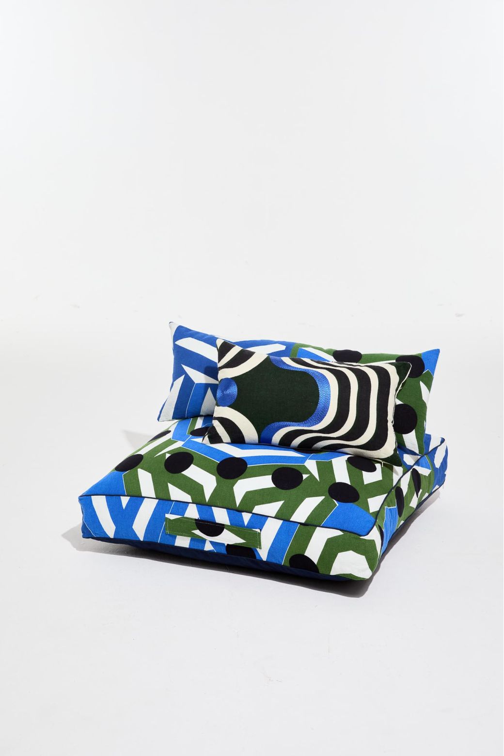 Blue Bloom Cushion 80/80/12 Cm