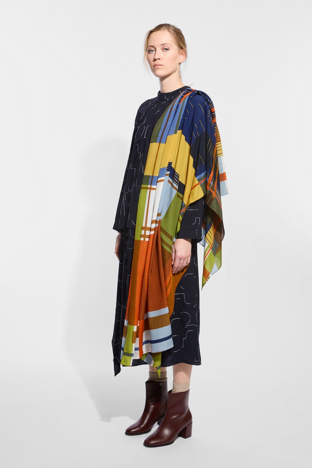 Divine Multicolor Scarf