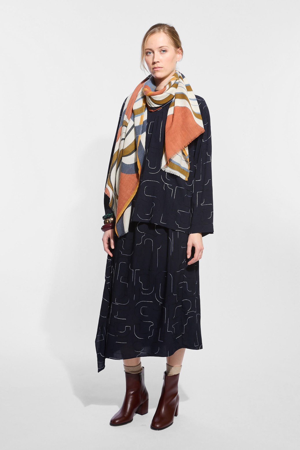Magma Tan Scarf