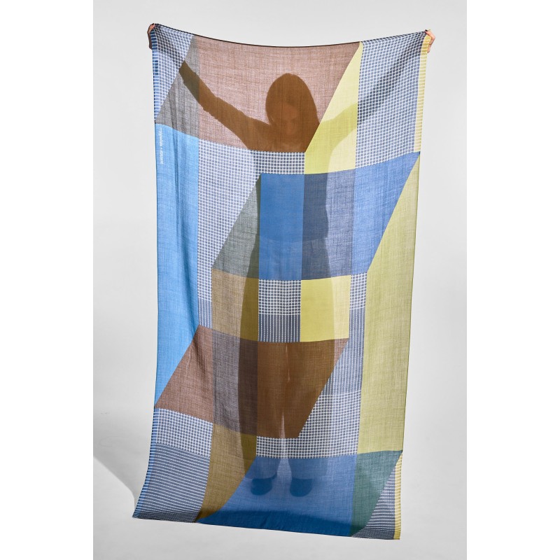 Surface Jet Scarf