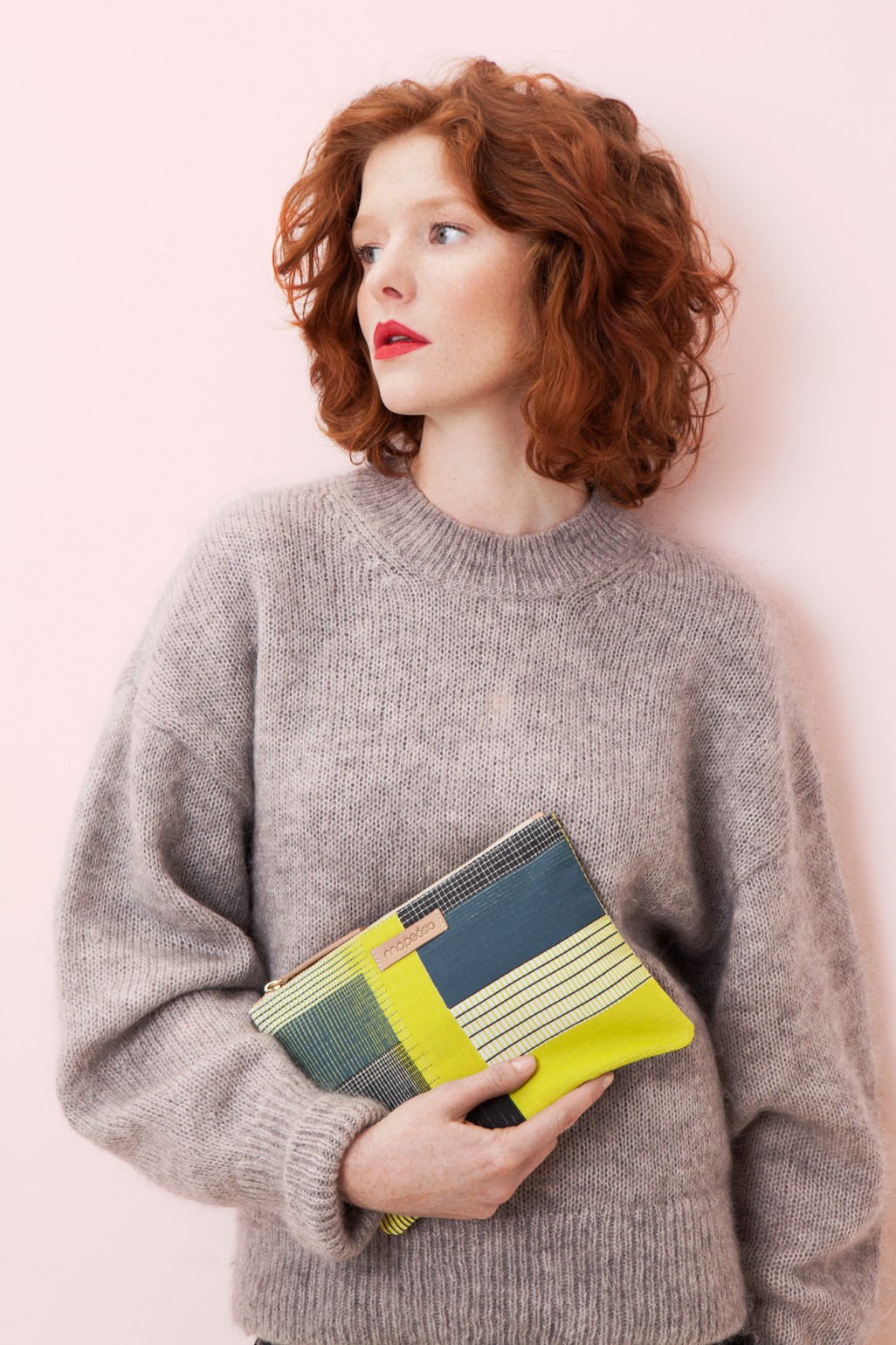 GRANDE POCHETTE YVONNE MAPOESIE LIME