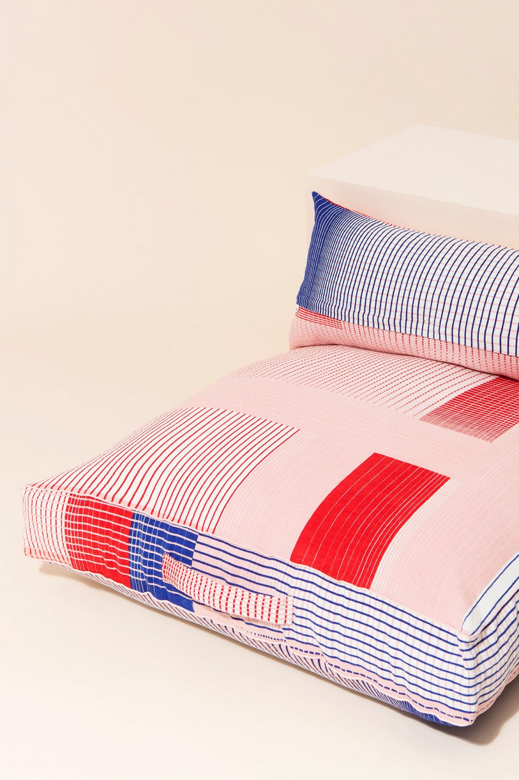 HOUSSE DE COUSSIN ECHO ROUGE HOUSSE DE COUSSIN ECHO ROUGE
