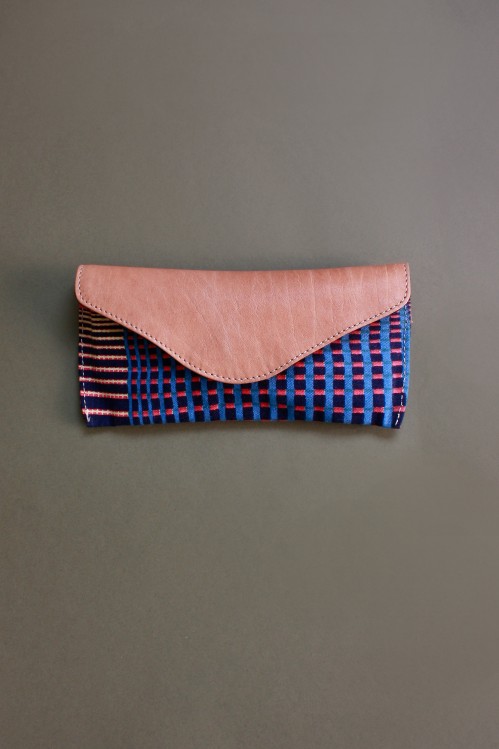 GRADIENT NAVY PINK GLASSES CASE