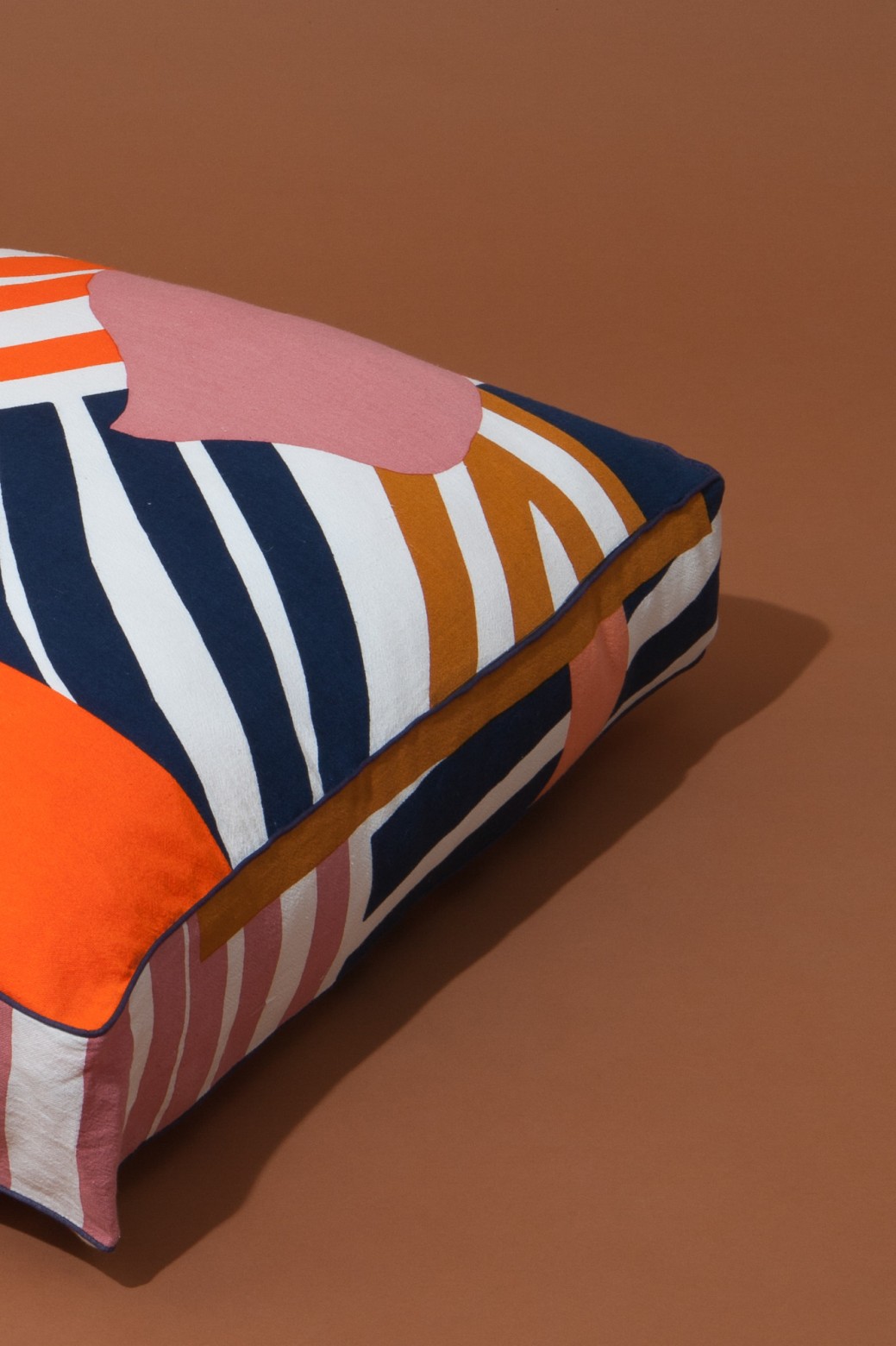 ODYSSEY PEACH OCHER FLOOR CUSHION ODYSSEY PEACH OCHER FLOOR CUSHION