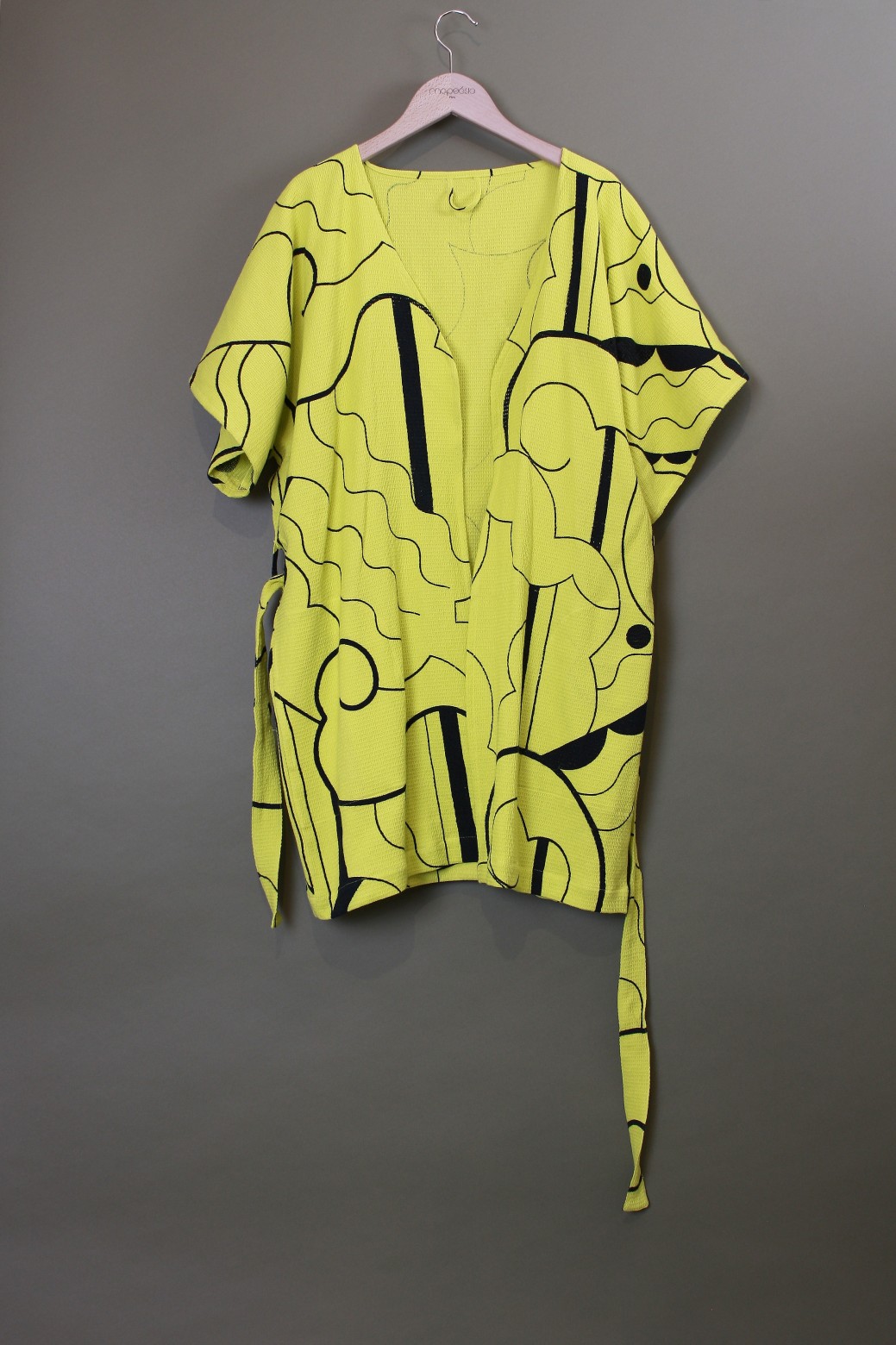 ARABESQUE LIME KIMONO ARABESQUE LIME KIMONO