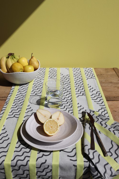 VAGUES LIME TABLE RUNNER MAPOÉSIE x JEAN VIER