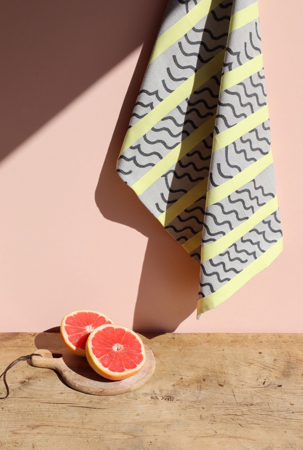 VAGUES LIME KITCHEN APRON MAPOÉSIE x JEAN VIER VAGUES LIME KITCHEN APRON MAPOÉSIE x JEAN VIER