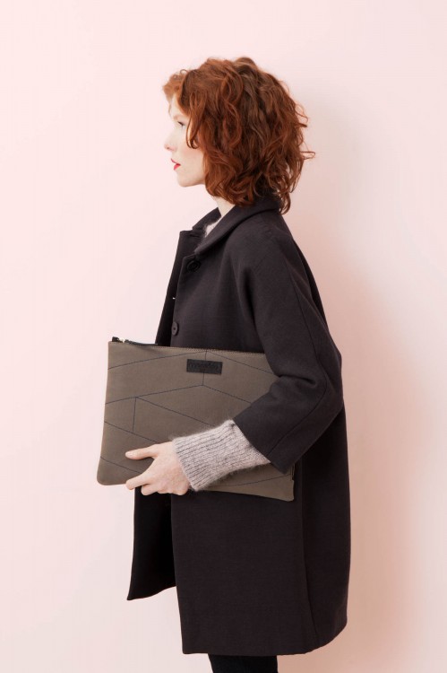 POCHETTE D'ORDINATEUR ROSALIE KAKI