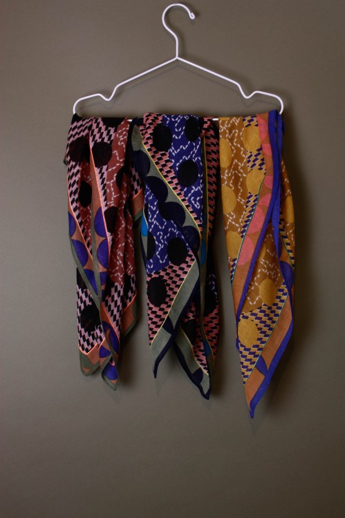 Partition Mustard Scarf