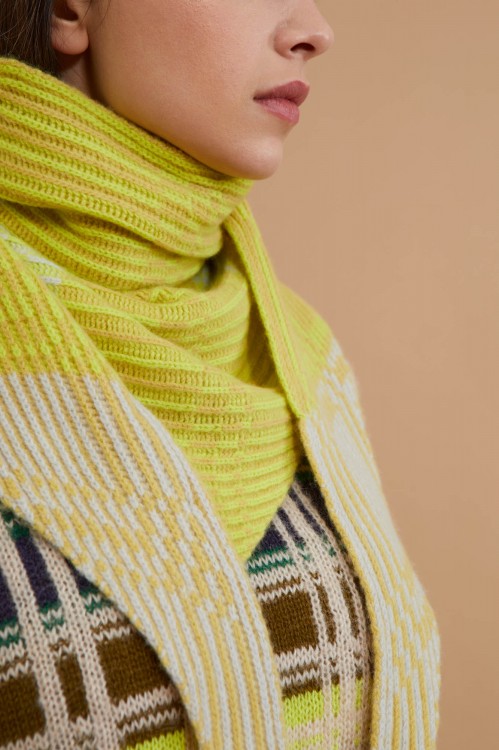 Oda Yellow Triangle
