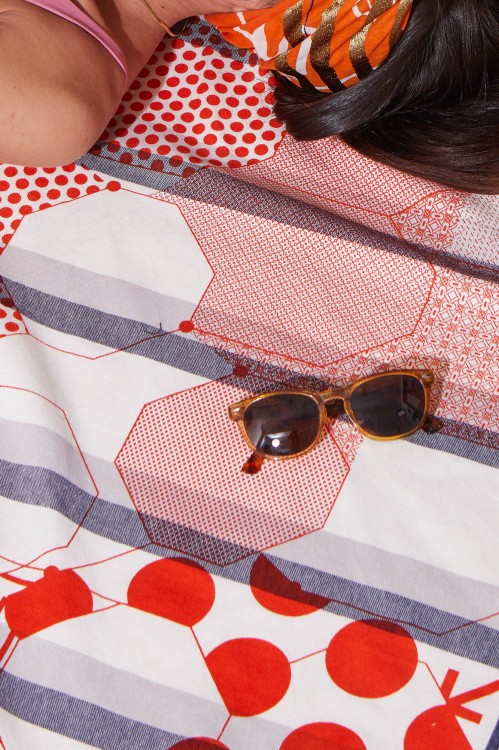 Miroir Orange Beach Towel