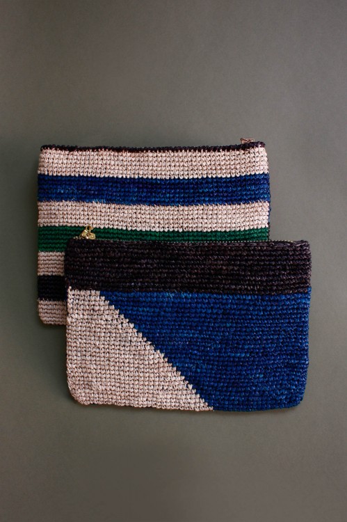 ALOHA GREEN BLUE POUCH M